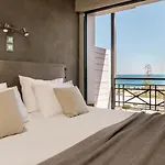 Phoenix Hotel