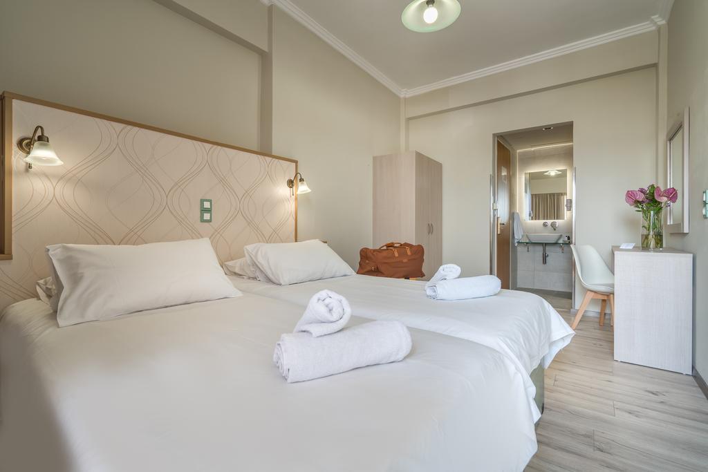 Phoenix Hotel